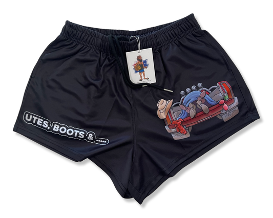 Utes, Boots &... Footy Shorts (With Pockets)